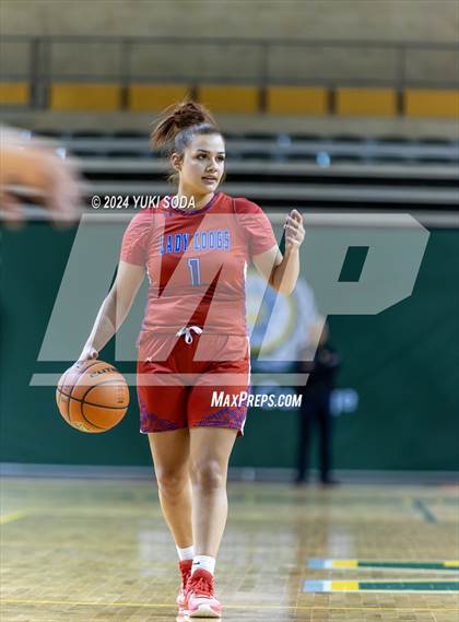 Thumbnail 3 in Cooper vs. Midland (Byron Johnston Holiday Classic) photogallery.