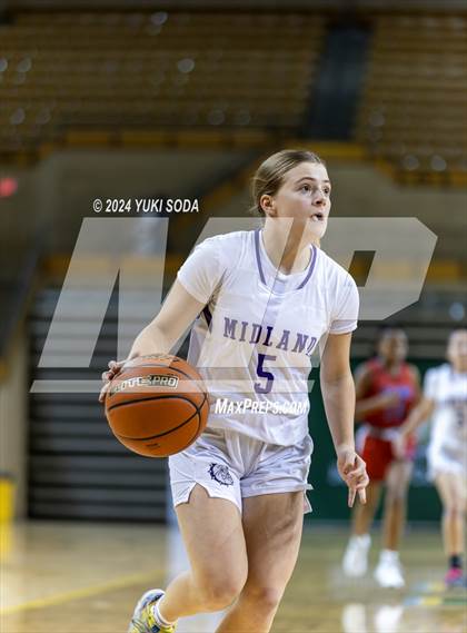 Thumbnail 1 in Cooper vs. Midland (Byron Johnston Holiday Classic) photogallery.