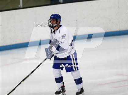 Thumbnail 3 in Woodbury vs Duluth Denfeld (Thanksgiving Tournament) photogallery.