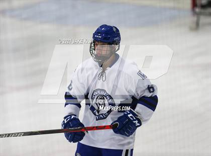 Thumbnail 1 in Woodbury vs Duluth Denfeld (Thanksgiving Tournament) photogallery.