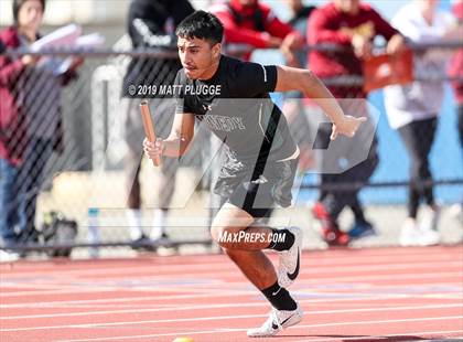 Thumbnail 1 in Kern Invitational photogallery.