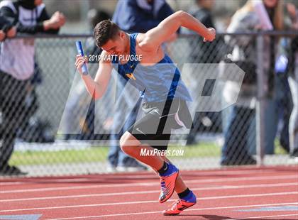 Thumbnail 1 in Kern Invitational photogallery.