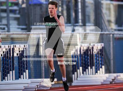 Thumbnail 2 in Kern Invitational photogallery.