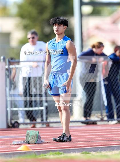 Thumbnail 3 in Kern Invitational photogallery.