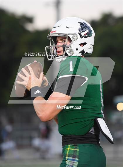 Thumbnail 2 in Grossmont @ Helix photogallery.