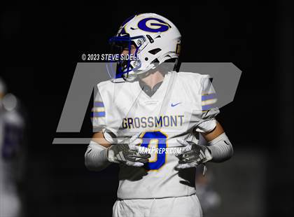 Thumbnail 3 in Grossmont @ Helix photogallery.