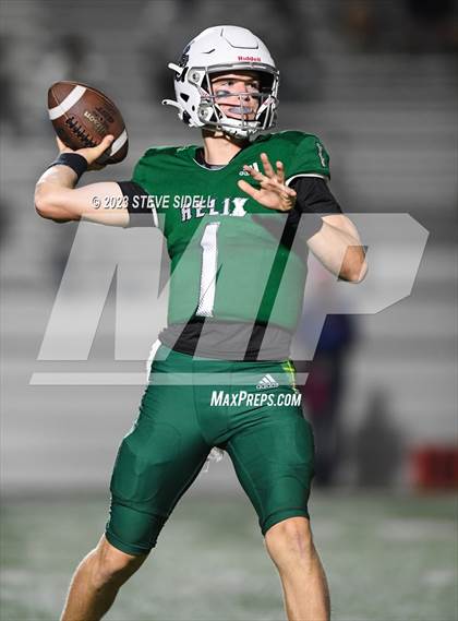 Thumbnail 3 in Grossmont @ Helix photogallery.