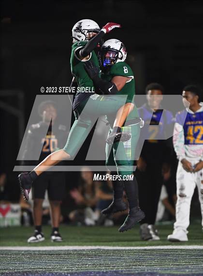 Thumbnail 1 in Grossmont @ Helix photogallery.