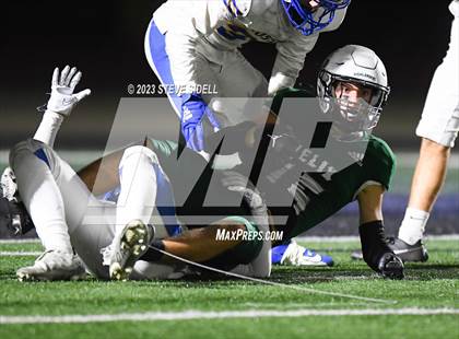 Thumbnail 3 in Grossmont @ Helix photogallery.
