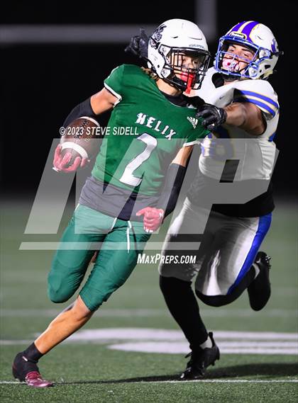 Thumbnail 1 in Grossmont @ Helix photogallery.