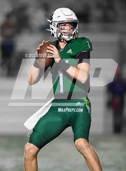 Thumbnail 1 in Grossmont @ Helix photogallery.