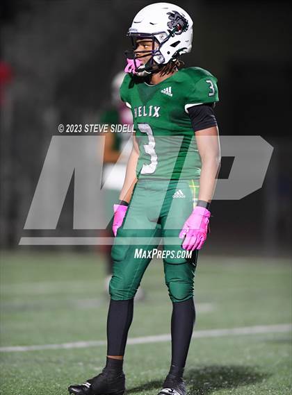 Thumbnail 1 in Grossmont @ Helix photogallery.