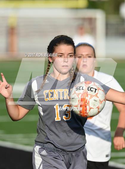 Thumbnail 2 in Sullivan Central @ Elizabethton photogallery.