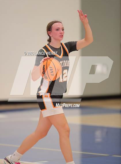 Thumbnail 3 in Flatirons Academy vs. Fowler photogallery.