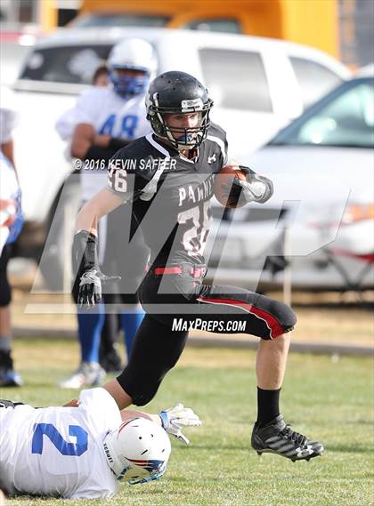 Thumbnail 2 in Pawnee vs. Hi-Plains (CHSAA 6-man Quaterfinal Playoff) photogallery.