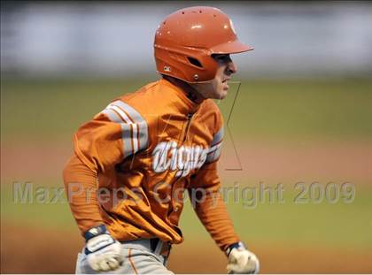 Thumbnail 3 in Grissom vs. Decatur (Huntsville Hospital Pre-season Tournament) photogallery.