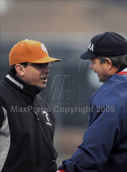 Thumbnail 2 in Grissom vs. Decatur (Huntsville Hospital Pre-season Tournament) photogallery.