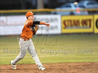 Thumbnail 2 in Grissom vs. Decatur (Huntsville Hospital Pre-season Tournament) photogallery.