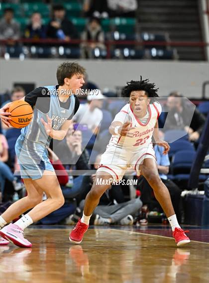 Thumbnail 2 in Valor Christian @ Eaglecrest (CHSAA 6A State Final) photogallery.