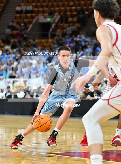 Thumbnail 3 in Valor Christian @ Eaglecrest (CHSAA 6A State Final) photogallery.