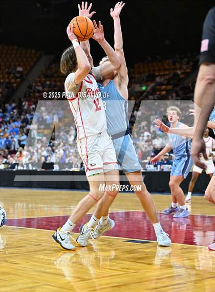 Thumbnail 2 in Valor Christian @ Eaglecrest (CHSAA 6A State Final) photogallery.