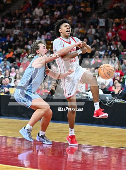 Thumbnail 1 in Valor Christian @ Eaglecrest (CHSAA 6A State Final) photogallery.