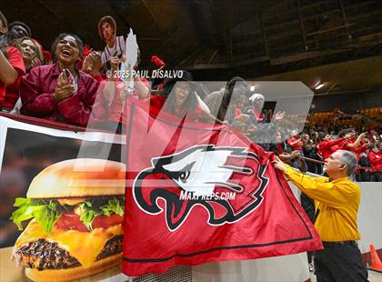 Thumbnail 3 in Valor Christian @ Eaglecrest (CHSAA 6A State Final) photogallery.