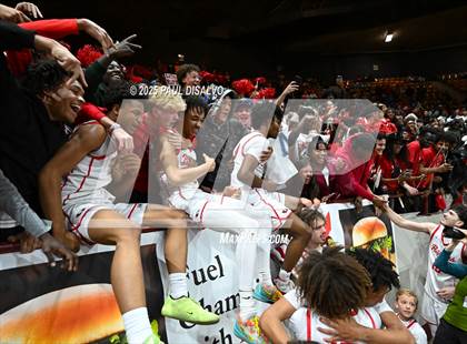 Thumbnail 1 in Valor Christian @ Eaglecrest (CHSAA 6A State Final) photogallery.