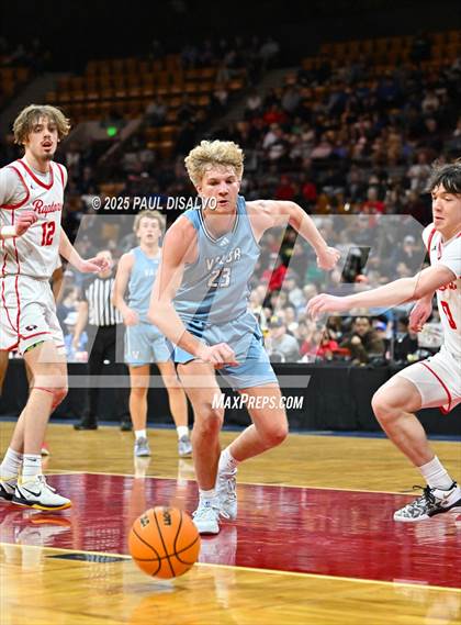 Thumbnail 3 in Valor Christian @ Eaglecrest (CHSAA 6A State Final) photogallery.