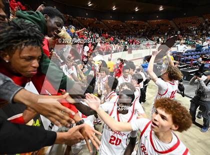 Thumbnail 1 in Valor Christian @ Eaglecrest (CHSAA 6A State Final) photogallery.