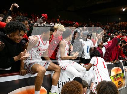 Thumbnail 2 in Valor Christian @ Eaglecrest (CHSAA 6A State Final) photogallery.