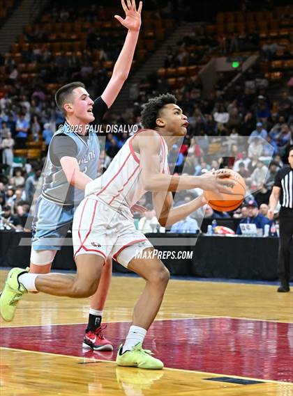 Thumbnail 1 in Valor Christian @ Eaglecrest (CHSAA 6A State Final) photogallery.