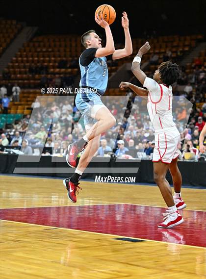 Thumbnail 2 in Valor Christian @ Eaglecrest (CHSAA 6A State Final) photogallery.