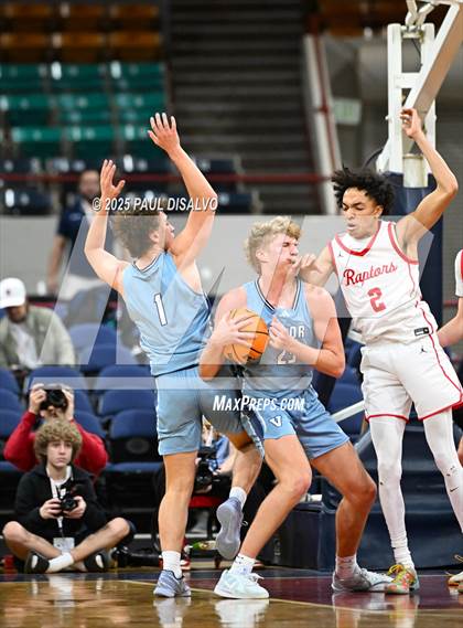 Thumbnail 3 in Valor Christian @ Eaglecrest (CHSAA 6A State Final) photogallery.