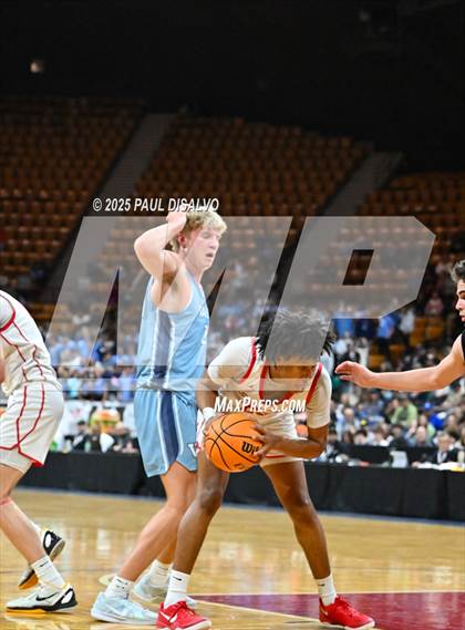 Thumbnail 3 in Valor Christian @ Eaglecrest (CHSAA 6A State Final) photogallery.
