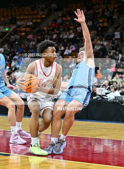 Thumbnail 2 in Valor Christian @ Eaglecrest (CHSAA 6A State Final) photogallery.