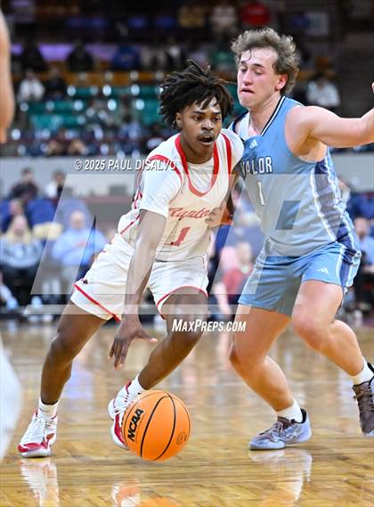 Thumbnail 3 in Valor Christian @ Eaglecrest (CHSAA 6A State Final) photogallery.