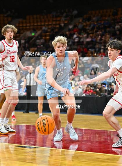 Thumbnail 1 in Valor Christian @ Eaglecrest (CHSAA 6A State Final) photogallery.