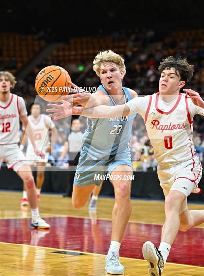 Thumbnail 3 in Valor Christian @ Eaglecrest (CHSAA 6A State Final) photogallery.