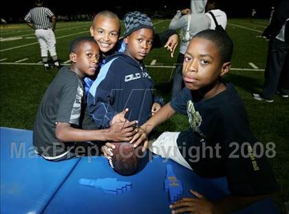 Thumbnail 1 in Jefferson @ Crenshaw photogallery.