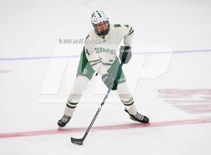 Thumbnail 1 in Tabor Academy vs. Deerfield Academy (St. Paul's Jamboree - Scrimmage) photogallery.