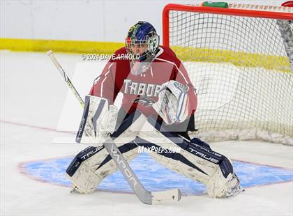 Thumbnail 2 in Tabor Academy vs. Deerfield Academy (St. Paul's Jamboree - Scrimmage) photogallery.