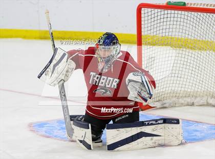 Thumbnail 3 in Tabor Academy vs. Deerfield Academy (St. Paul's Jamboree - Scrimmage) photogallery.