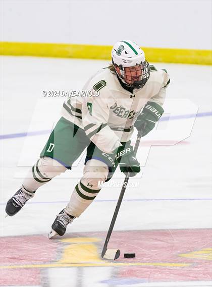 Thumbnail 2 in Tabor Academy vs. Deerfield Academy (St. Paul's Jamboree - Scrimmage) photogallery.