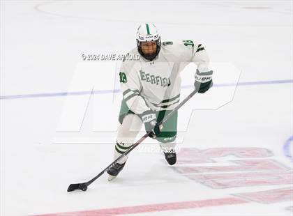 Thumbnail 1 in Tabor Academy vs. Deerfield Academy (St. Paul's Jamboree - Scrimmage) photogallery.
