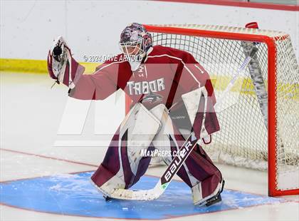 Thumbnail 1 in Tabor Academy vs. Deerfield Academy (St. Paul's Jamboree - Scrimmage) photogallery.