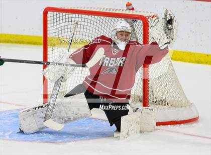 Thumbnail 2 in Tabor Academy vs. Deerfield Academy (St. Paul's Jamboree - Scrimmage) photogallery.