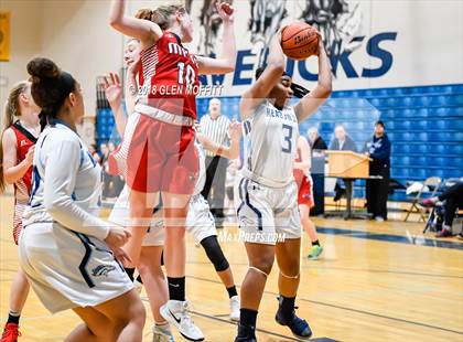 Thumbnail 1 in Marysville-Pilchuck @ Meadowdale photogallery.