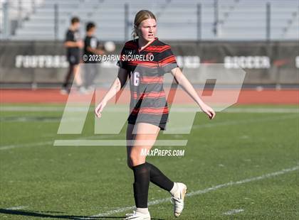 Thumbnail 1 in Lee Williams vs Mountain View (Coyote Classic Tournament) photogallery.