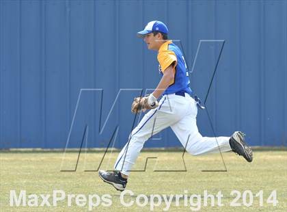 Thumbnail 3 in Tom Bean vs. Bland (Leonard Tournament) photogallery.